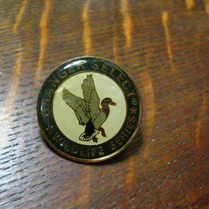 🦆 Granger Select Wildlife Series Vintage Lapel Pin